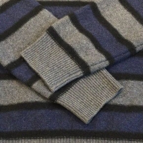 Magaschoni Men's 100% Cashmere Gray Blue Striped Crewneck Sweater Size M - Picture 9 of 9